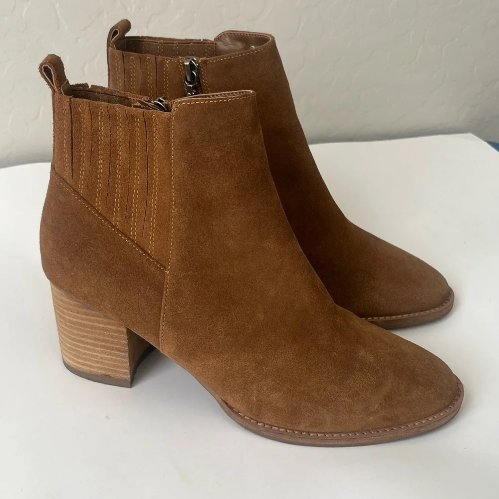Blondo Noa waterproof ankle boots camel suede 9.5